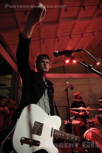 FONTAINES DC - 2019-06-01 - NIMES - Paloma - Patio - 